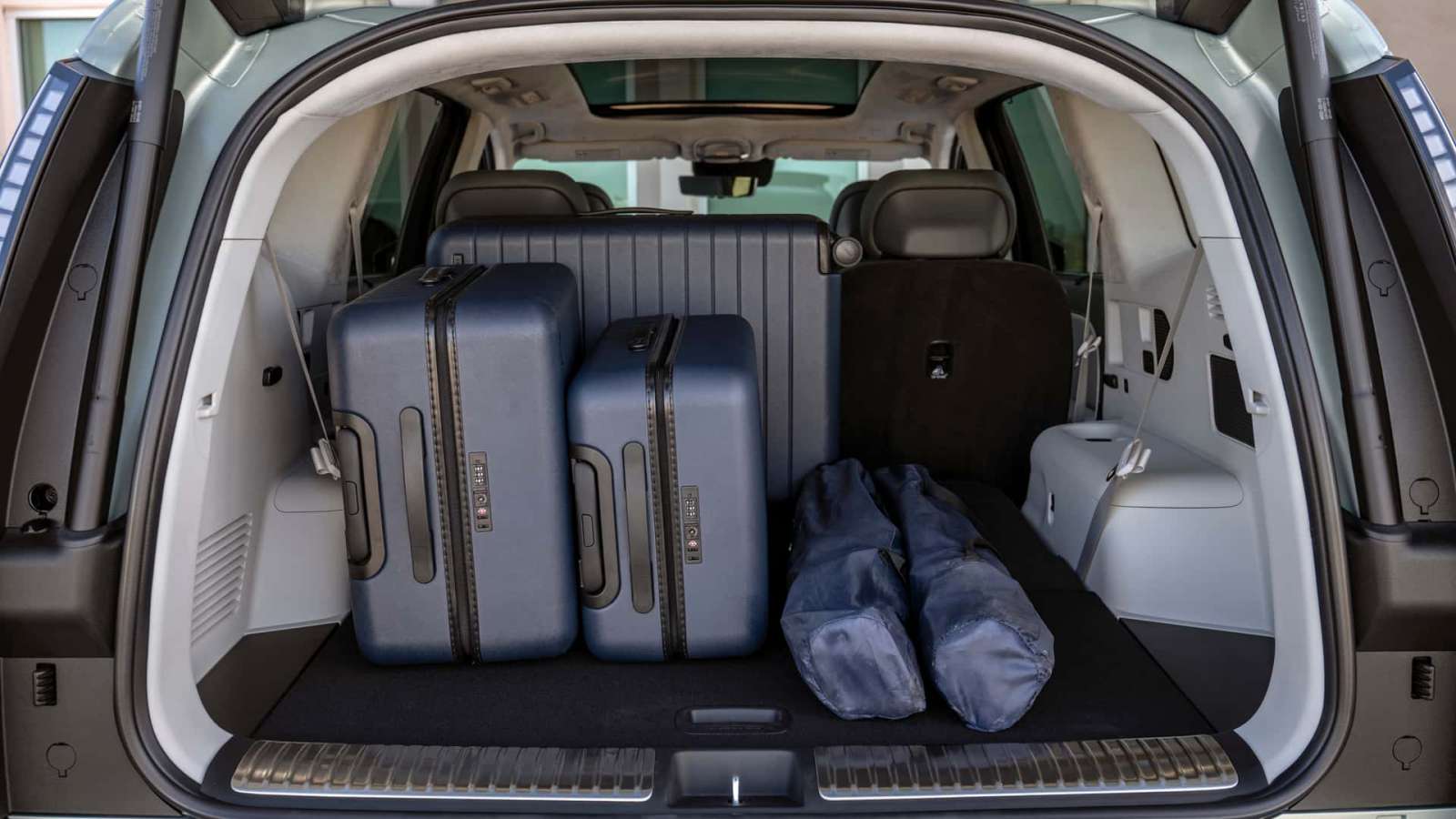 Επίσημη αποκάλυψη για το Hyundai Ioniq 9!